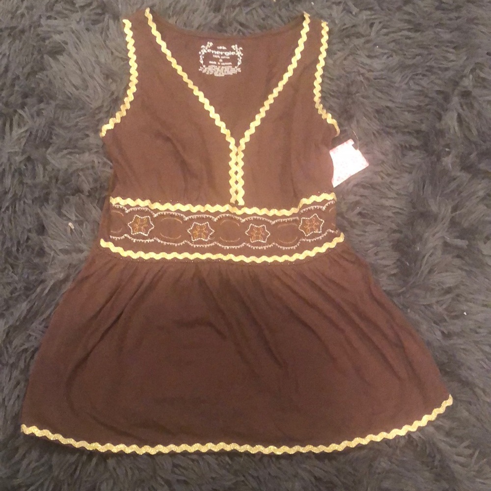 Energie size small molten cake tank top